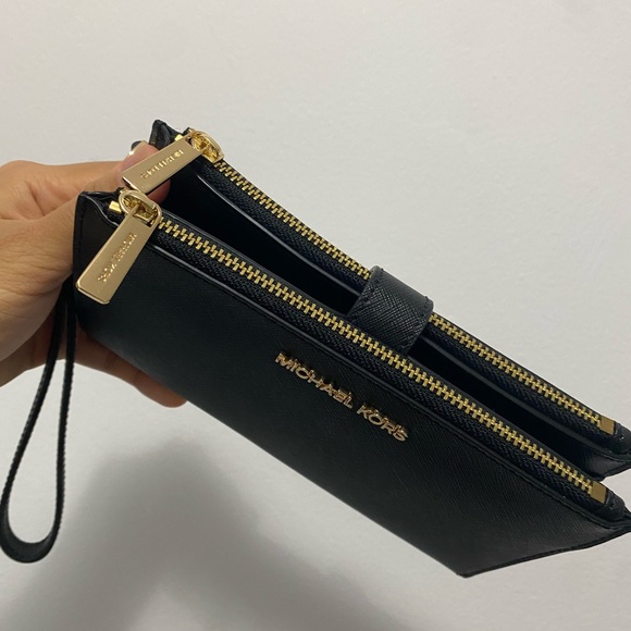 BUNDLE!!! - Picture 7 of 8